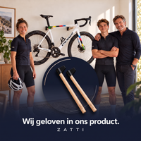 ZATTI Fietswandhouder | Houten steunen met carbonvezelversterkte houders
